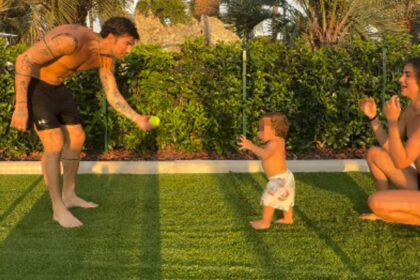 Primi passi per il piccolo Liam, il figlio di Andrea Damante ed Elisa Visari. Il dj ha condiviso le tenere immagini sul social: guarda - Gossip.it
