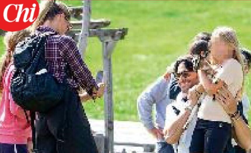 Michelle Hunziker e Giulio Berruti in vacanza in montagna con le figlie di lei: “tutti insieme appassionatamente”, foto - Gossip.it