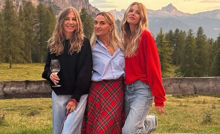 Alessia Marcuzzi al compleanno della sua storica stylist Claudia Scutti insieme a Francesca Fagnani: ecco dove - Gossip.it
