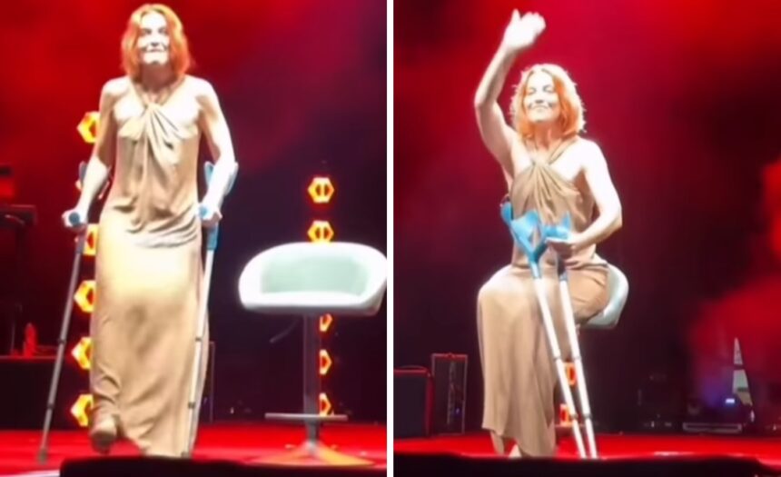 Noemi dopo l’incidente torna sul palco con le stampelle: “Sarei dovuta tornare più tardi” - Gossip.it