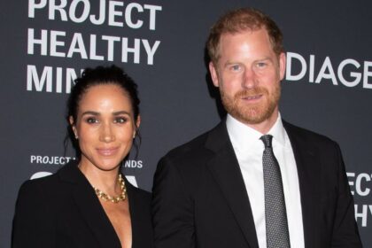 Il Principe Harry e Meghan Markle tornano a vivere in Inghilterra! Rientro in Europa dopo 6 anni, l'esperto: “Nuova crisi per la monarchia” - Gossip.it