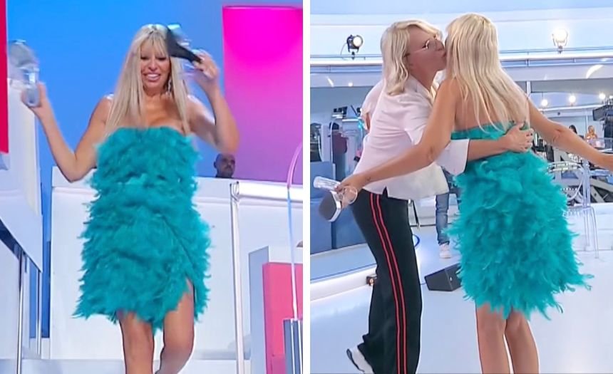 Alessandra Mussolini è la nuova opinionista di “Uomini e Donne”: le immagini della prima registrazione e l’accoglienza di Maria De Filippi - Gossip.it