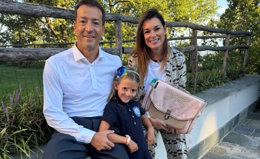 “Entra in quella classe a testa alta”: Alena Seredova e Alessandro Nasi celebrano il primo giorno di scuola della figlia Vivienne Charlotte, foto - Gossip.it