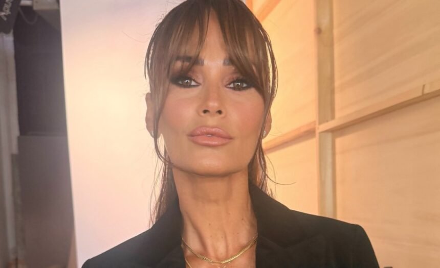 “Nuovo look? Forse”: Samantha De Grenet annuncia il ritorno in tv alla conduzione di un nuovo programma, ecco quale - Gossip.it