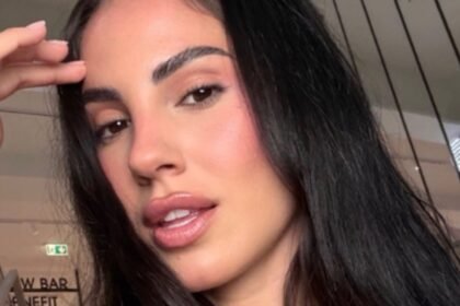 “Ma sti cavoli!”: Giulia De Lellis svela quanti chili ha preso in gravidanza e com'è riuscita a perderli dopo il parto - Gossip.it