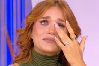 “Non volevo un altro figlio”: Alessandra Tripoli incinta del secondogenito in lacrime in tv, ecco perché piange - Gossip.it