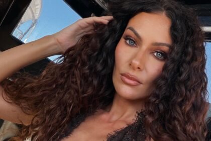 “Saltavo i pasti, un meccanismo pericoloso”: Paola Turani parla dei problemi alimentari e spiega come sono cambiate le sue priorità - Gossip.it