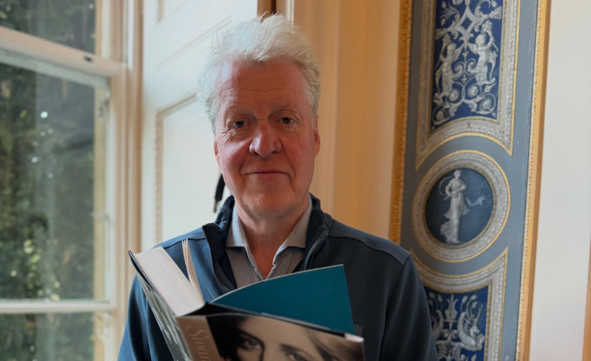 Re Carlo avrebbe detto “Ci dimenticheremo presto di Diana” dopo la morte della Principessa, lo sostiene il fratello di lei in un nuovo libro bomba: la reazione di Buckingham Palace - Gossip.it