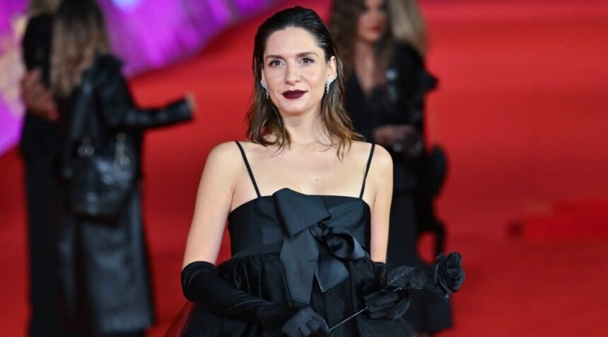 “Sembravo l’appestata”: Beatrice Arnera contro le ‘amiche’ scomparse quando si è separata da Andrea Pisani - Gossip.it