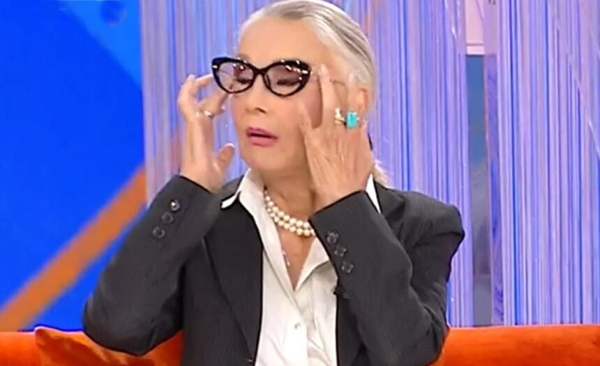 “Non farò più niente”: Barbara Bouchet in tv svela la sua insoddisfazione per il ritocco estetico, ecco quale - Gossip.it
