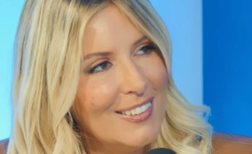 “Non ho l’ansia”: Selvaggia Lucarelli ha scoperto che condurre le piace, lo ha fatto alla guida dell’Isola dei Famosi - Gossip.it