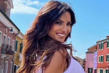 “Mi avevano insabbiata per l’ennesima volta”: Roberta Morise parla dei 40 anni, cifra tonda “festeggiata nel peggiore dei modi” - Gossip.it