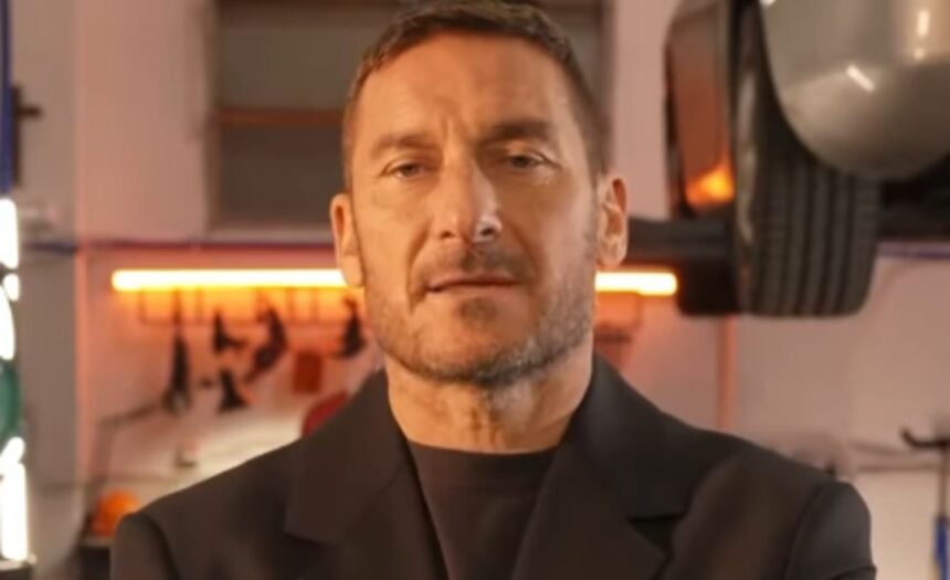 “E’ stato un incubo”: Francesco Totti parla del periodo difficile vissuto dai suoi tre figli aggravato anche dal divorzio da Ilary Blasi - Gossip.it