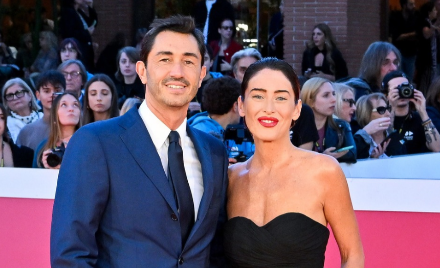 Maria Elena Boschi fa il primo red carpet con il nuovo compagno Roberto Vaccarella: guarda - Gossip.it